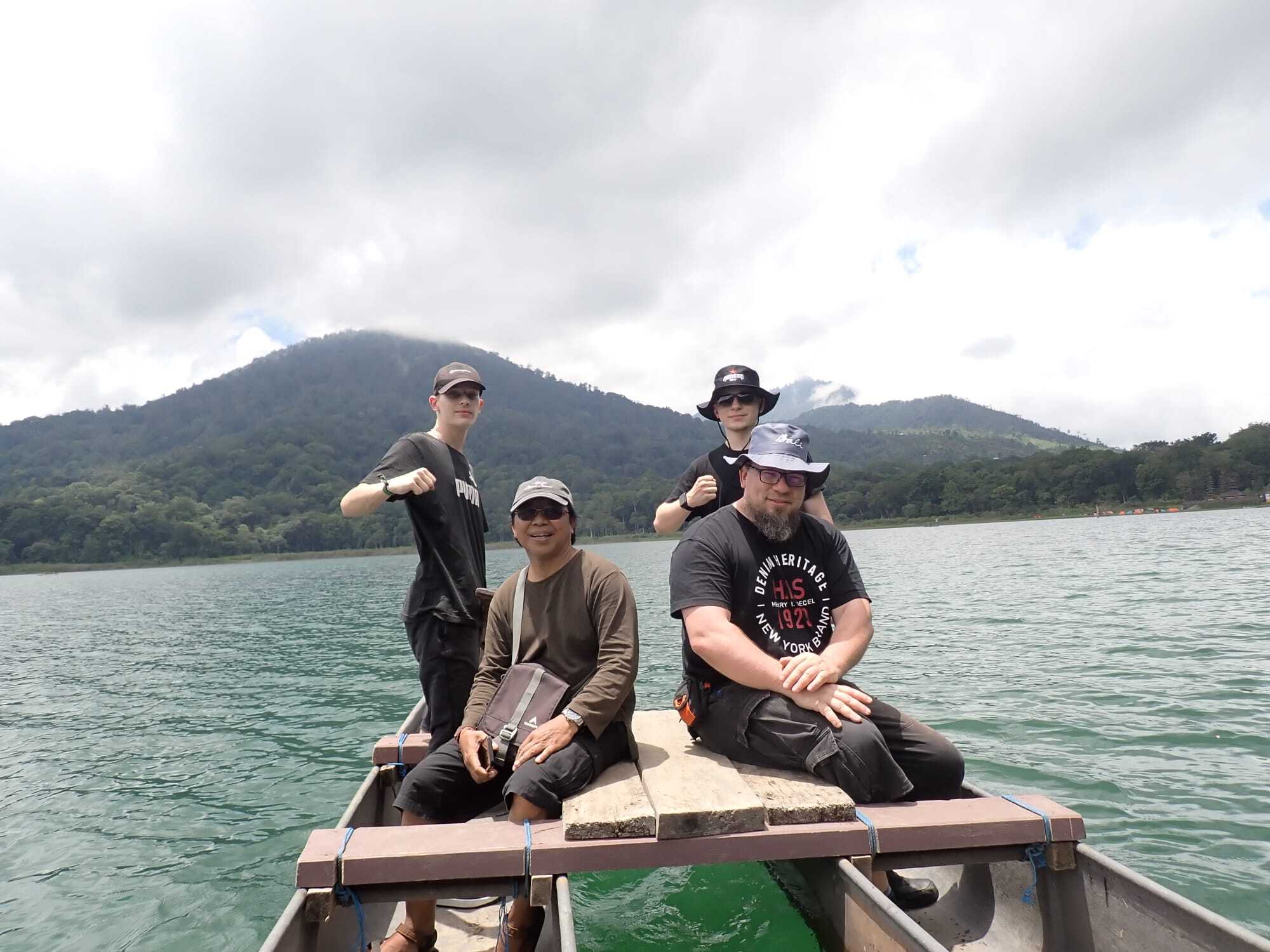 Foto Ronny, Winston & Jason